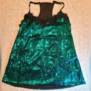 ✨️Sparkly Green Tank Top